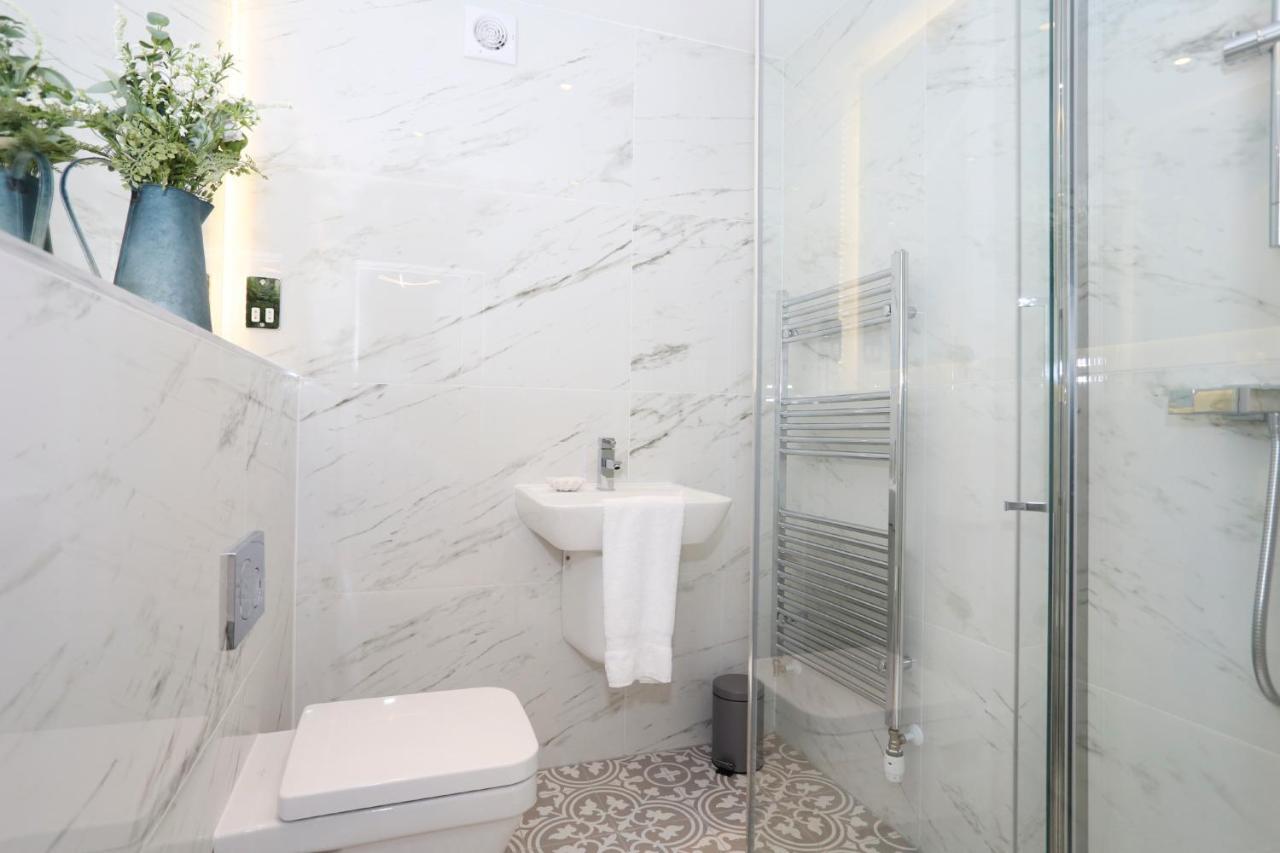 Joivy Elegant Home At The Heart Of The Royal Mile EDI Eksteriør billede